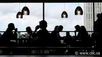 'Post-pandemic hangover' forcing many restaurants to file for bankruptcy, association says