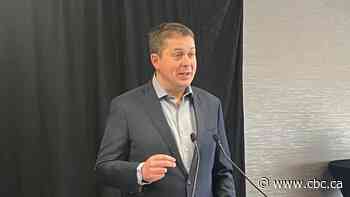 Andrew Scheer visits Manitoba to praise Tories' Portage-Lisgar byelection candidate