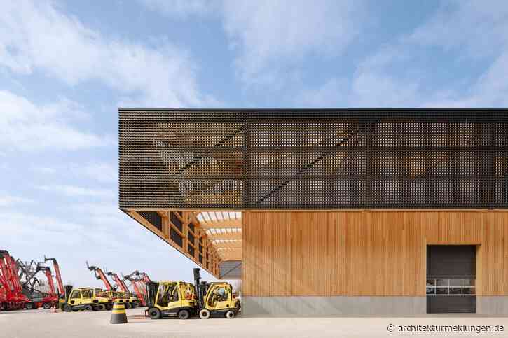 Firmenzentrale und Betriebsstätte in Holzbauweise: Der “Holzhut” von rundzwei Architekten