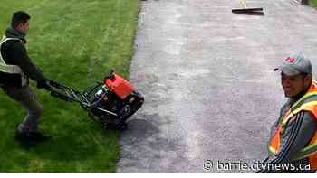 Suspect photos released in Simcoe County paving scam