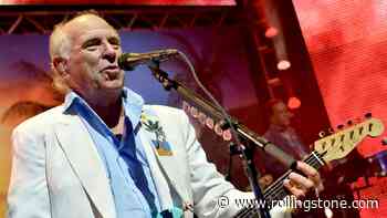 Jimmy Buffett Postpones Concert Following Hospitalization