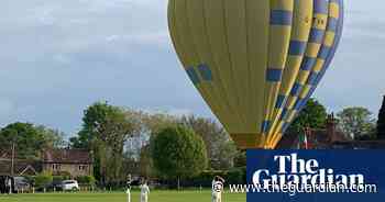 Hot air balloon stops play: U10s cricket match in Sussex gets unusual delay – video