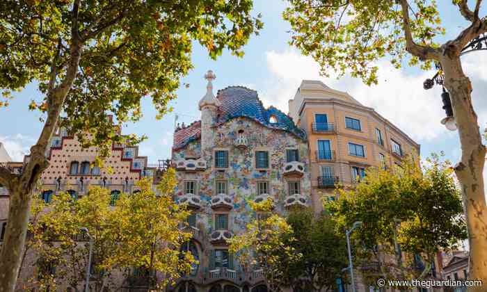 Segway in Spain or paraglide in Sardinia: eight ways to discover the Mediterranean