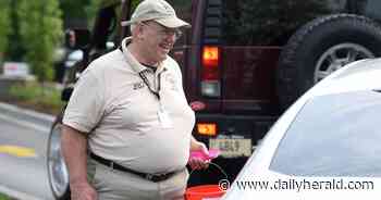 Elgin cops take to the rooftops to raise money for Special Olympics