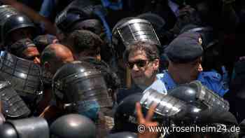 Lage um Pakistans Ex-Premier Imran Khan spitzt sich zu