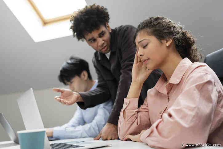 Busting Web Design Myths: The Top 7 Misconceptions Clients Hold