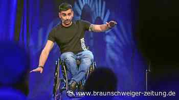 Comedian Tan Caglar tritt im Wolfsburger Phaeno auf