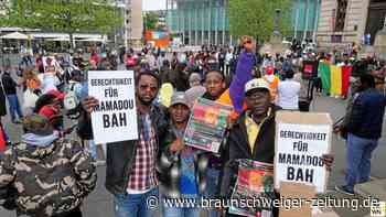 Braunschweig: Demo zum mysteriösen Tod des Mannes aus Guinea