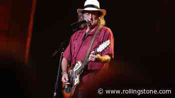 James McMurtry on Performing in Drag: ‘Every Man Should Wear a Dress Once or Twice’