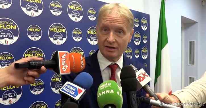 Il capogruppo Fdi Malan sostiene che in Romagna non c’entra il cambio climatico. È polemica: “Negazionista”. Il centrodestra tace