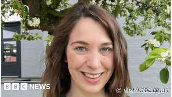 Finance delays for divorcing teachers and NHS staff as pensions recalculated