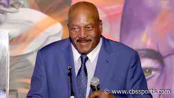 Jim Brown, NFL all-time great, social activist and actor, dies at 87