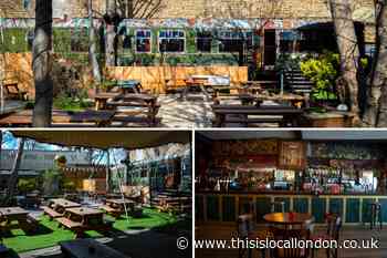 Lewisham Fox and Firkin: The pub with a 1950’s train carriage