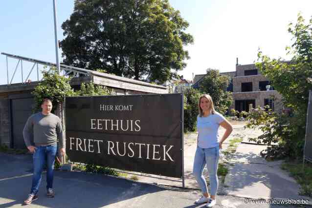 Voormalig wielrenner bouwt samen met zijn vriendin Sofie aan Eethuis Friet Rustiek: “De ideale locatie”