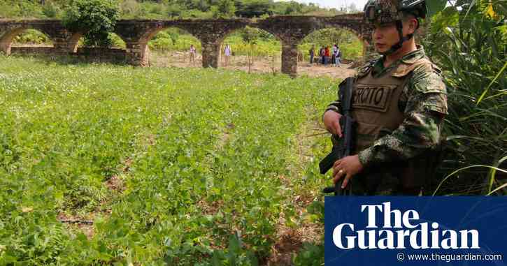 Colombian elite backed death squads, former paramilitary commander says