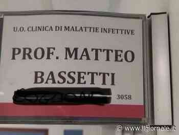 "Bassetti cog***ne", l'incursione contro il virologo nella sua clinica