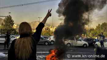 Iran: Foto von Mahsa Amini: Schweizer Botschafterin in Teheran einbestellt