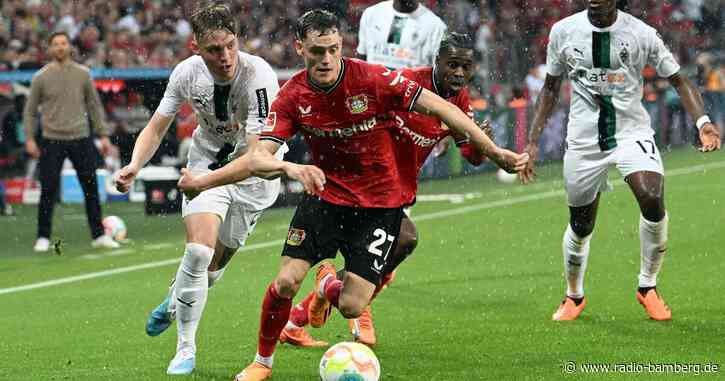 Gladbach sichert sich späten Punkt bei Bayer Leverkusen