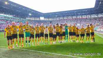 Borussia Dortmunds Sieg im Schlüsselspiel gegen Augsburg: Sechsmal schlafen bis zur Meisterschaft