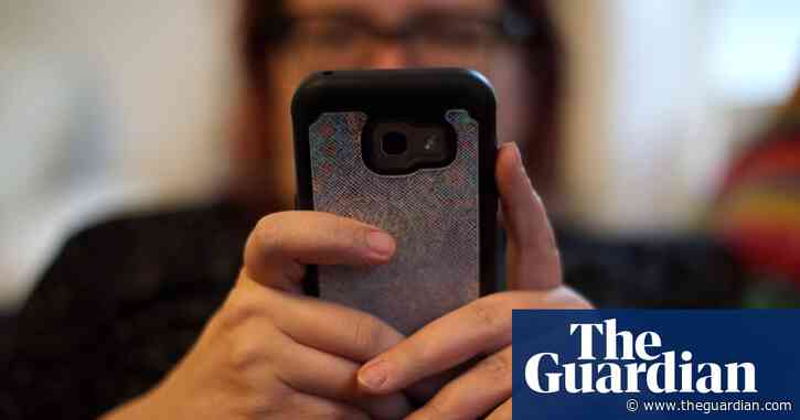 Dating cons and dodgy apps among most common scams, says UK watchdog