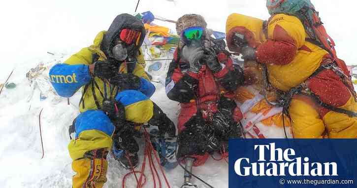 Double amputee Gurkha veteran reaches summit of Mount Everest
