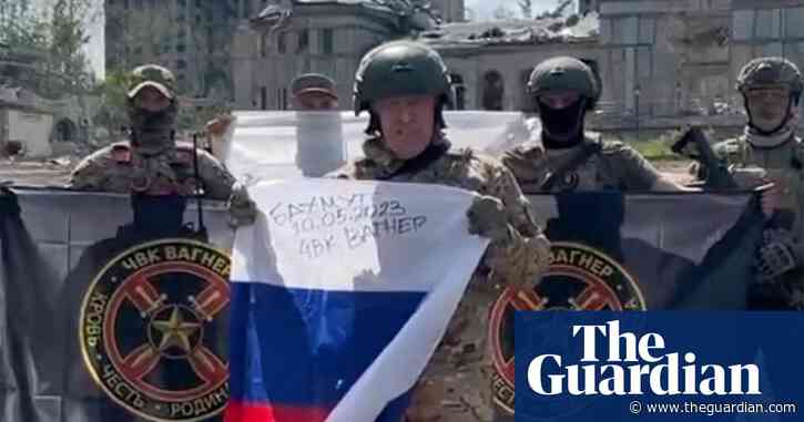 Ukraine: Zelenskiy denies Russian claims to have taken Bakhmut