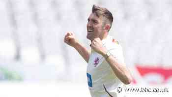 County Championship: Craig Overton bowls Somerset to win over Middlesex