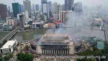 Verheerender Brand zerstört historisches Postamt in Manila