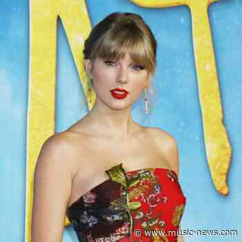 Taylor Swift thanks fans for enduring 'full on deluge' during concert