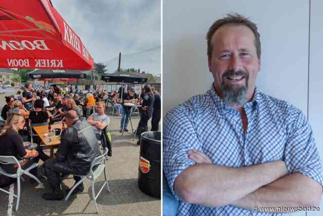 Meer dan 300 motorrijders en 100 wandelaars houden herinnering aan verongelukte Ludo levende: “Het doet ons ongelooflijk veel deugd”