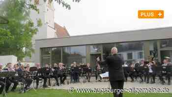 Posaunenchor Pfuhl spielt umjubelte Serenade unter freiem Himmel