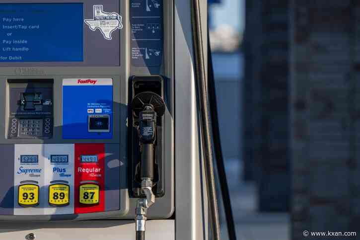 Texas gas prices average just above $3 ahead of Memorial Day 2023 travels