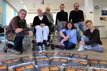 Stolpersteine in Enger werden geputzt