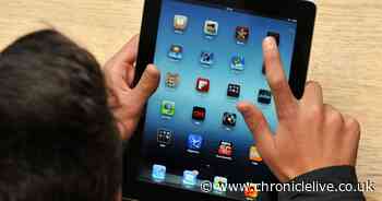 Mum issues Roblox warning to parents after 10-year-old girl spent £2,500 playing game on iPad