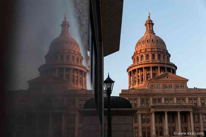 Texas Senate attempts to add school voucher-like program to teacher pay bill