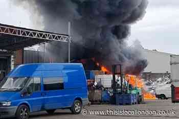 Footage from Burnham Way Sydenham scrapyard fire