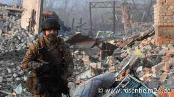 Anti-Kreml-Einheiten bekennen sich zu Angriffen in Russland und sagen Putin Kampf an