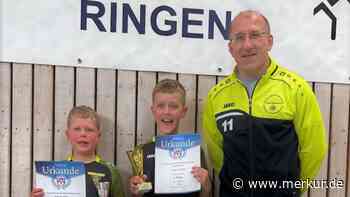 Jakob Thalmeier und Niklas Bickel auf dem Podest 