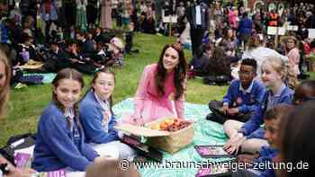 Chelsea Flower Show: Kate picknickt mit Kindern