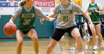 Nearly 2,000 turn out for Hoopsfest to fundraise for Fremd's coach Yates, who's recovering from brain surgery