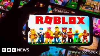 Roblox: Ten-year-old spent £2,500 of mum's money without her knowing