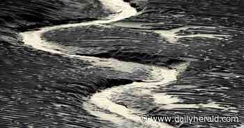 Lake Bluff man becomes stuck in waist-deep Alaska mud flats, drowns as tide comes in