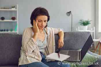 What are the symptoms of brain cancer and who can they affect?