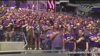 Hundreds honor legendary Vikings head coach at U.S. Bank Stadium
