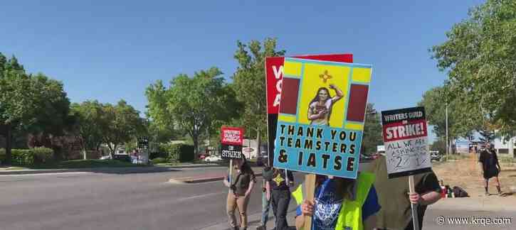 Local film union members picket New Mexico TV show set