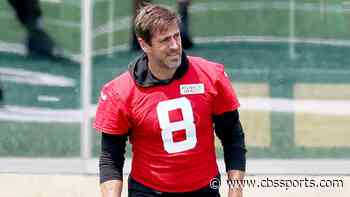 Aaron Rodgers injury update: Jets star says he 'tweaked' calf during OTAs, doesn't 'think it's too serious'