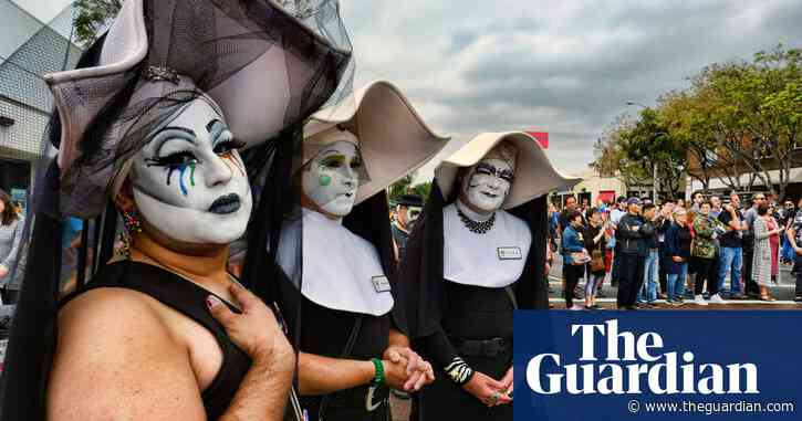 Los Angeles Dodgers reinstate Pride Night invitation to drag nun group