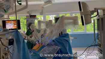 So läuft eine Operation mit Hilfe eines Da Vinci-Roboters am Lebenstedter Helios Klinikum
