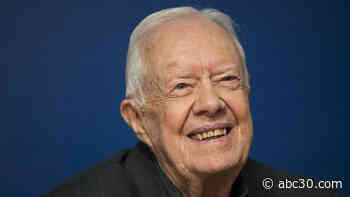 Jimmy Carter, 3 months into hospice, is happily meeting with family, enjoying ice cream