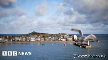 St Ives considers 'tourist tax'